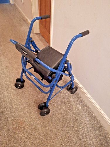 Uniscan small wheel walker - small, 4