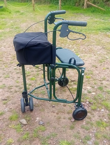 Uniscan walker aid with wheels - uniscan,