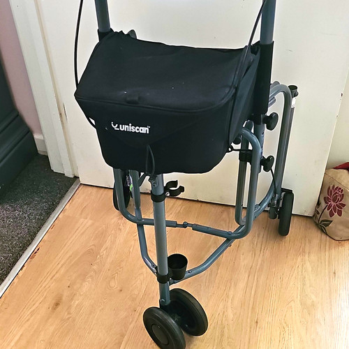 Uniscan wheel rollator - uniscan,
